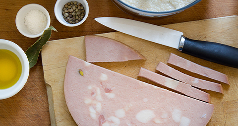 Cremina al topinambur con bastoncini di mortadella2