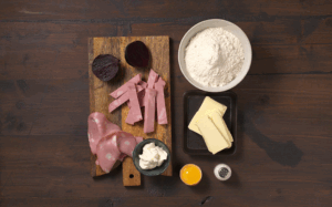 Cuori di pastafrolla con Mortadella_g1 300x187