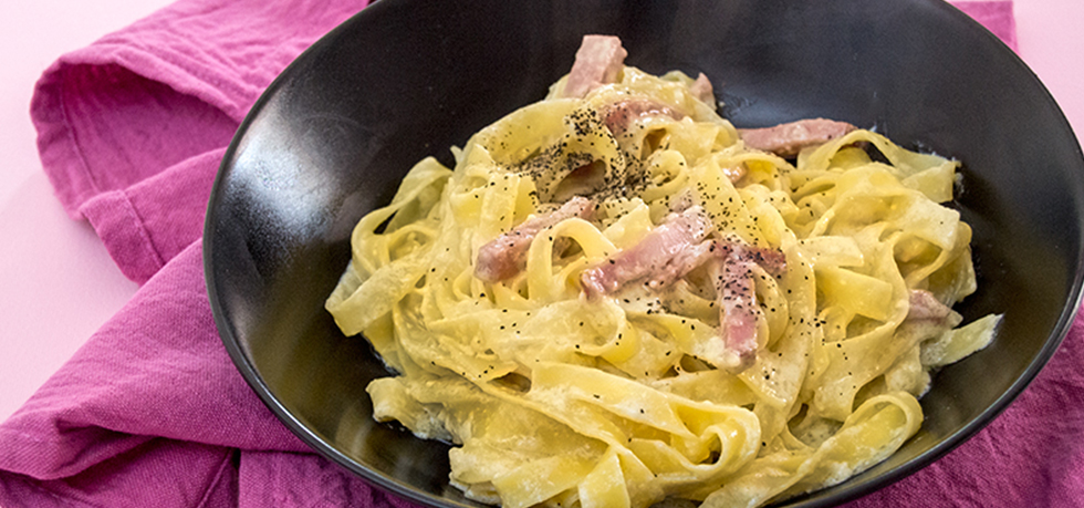 Fettuccine alla papalina1