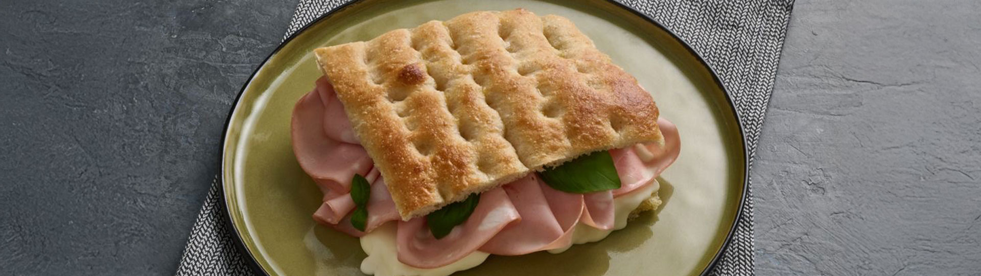MB_Focaccia farcita H