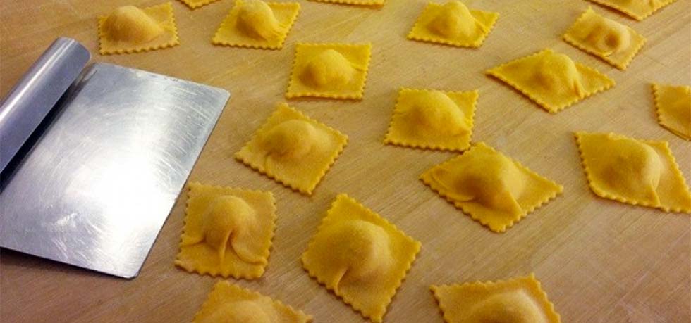 Raviolo Rosa di Lucio Dalla _ Ricette con la Mortadella Bologna IGP