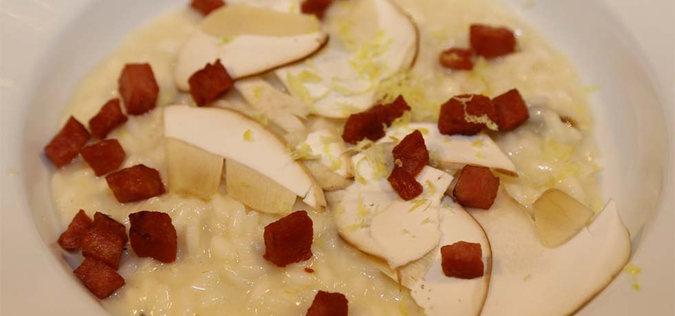 Risotto al limone con porcini e ciccioli di mortadella _ Ricette con la Mortadella Bologna IGP 1