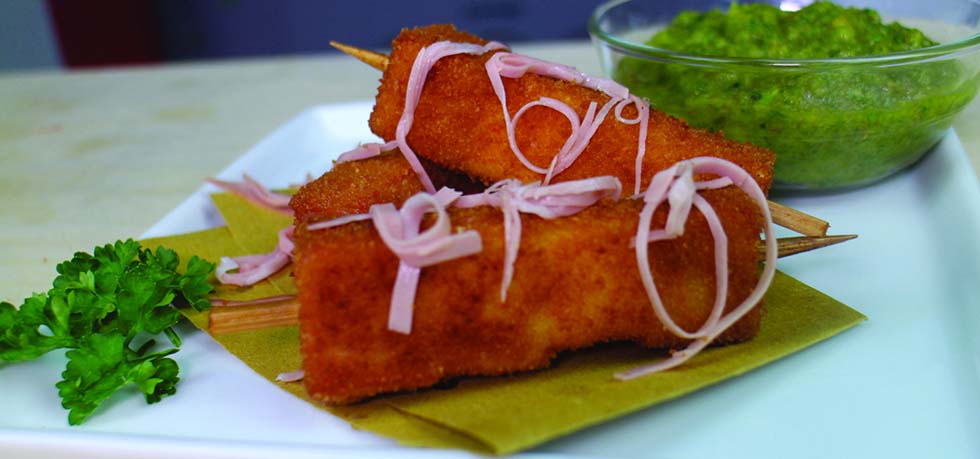 Stecco alla bolognese con salsa verde _ Ricette con la Mortadella Bologna IGP