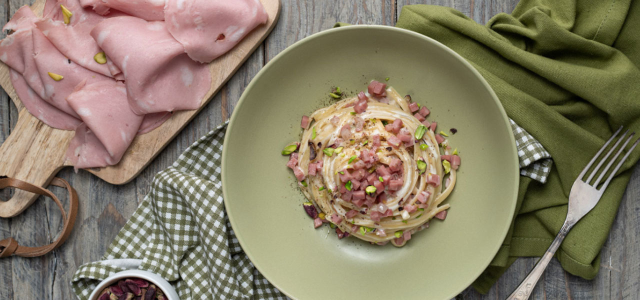 linguine con mortadella 1
